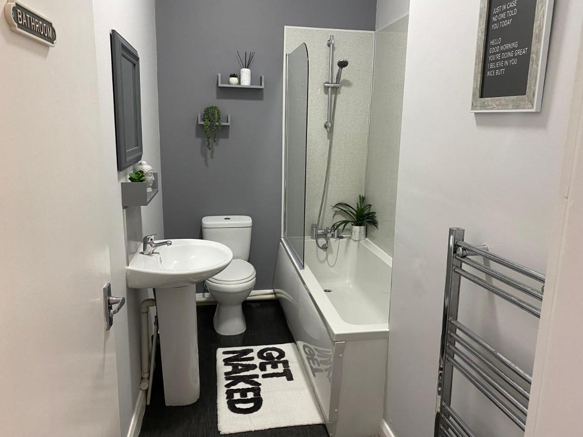 Blackpool Sleepover Apartment 1 Free Parking Sleeps 6 エクステリア 写真